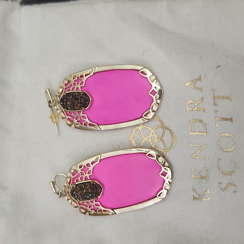 Hard to find DEVA earrings